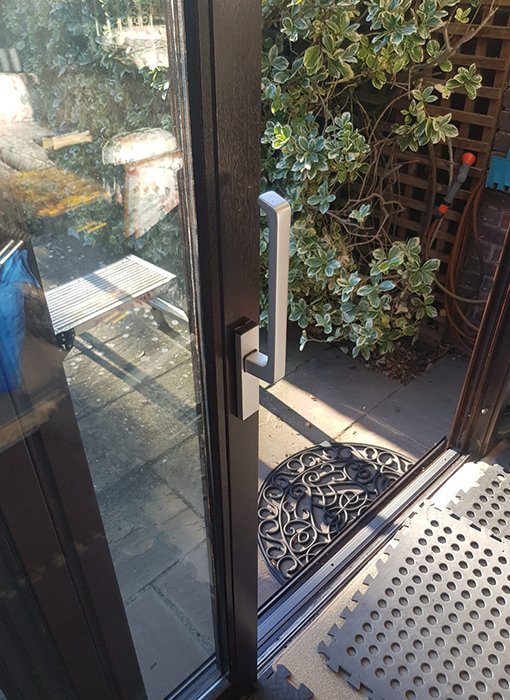Professional Sliding Door Handle Replacement Services